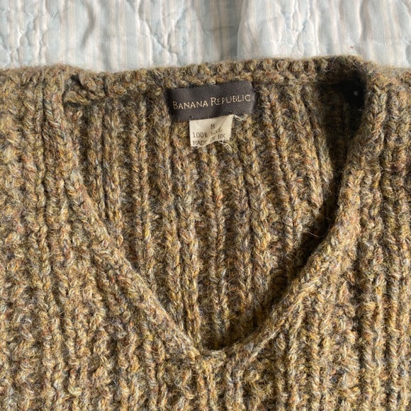 Vintage Banana Republic sweater - Picture 2 of 5